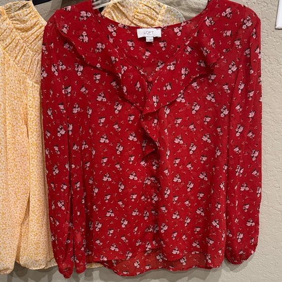 LOFT Yellow Floral Blouse - Picture 2 of 9